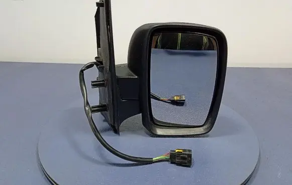 Peugeot Expert Front door electric wing mirror VM6117R