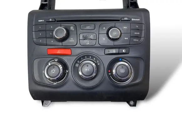 Citroen C4 II Climate control unit 00048943 98040764ZD