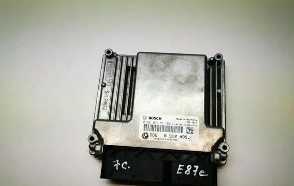 BMW 1 E82 E88 Engine control unit/module 8512499 0281017551