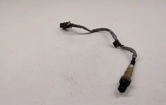 Mercedes-Benz X-class W470 Lambda probe sensor 0005425104