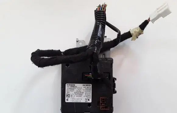 Nissan Micra K14 Door central lock control unit/module 285E15RB2A