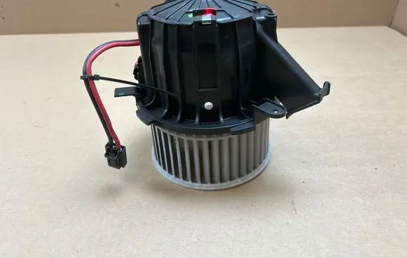 Porsche Macan (95B) Heater fan/blower 5Q0972772