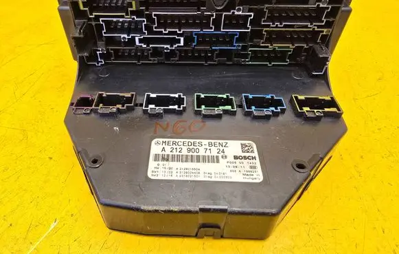 Mercedes-Benz E W212 Fuse module A2129007124 A2319021501 A2129015504