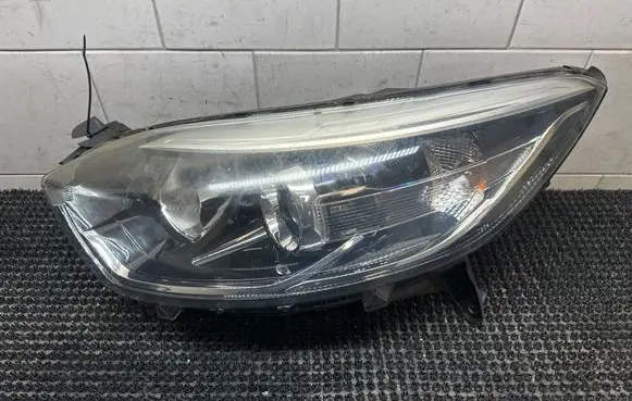 Renault Captur Headlight/headlamp 260600093R