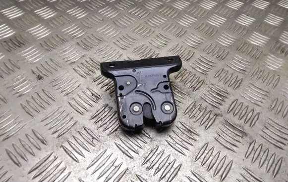Audi A3 S3 8P Tailgate/trunk/boot lock/catch/latch 8P3827505