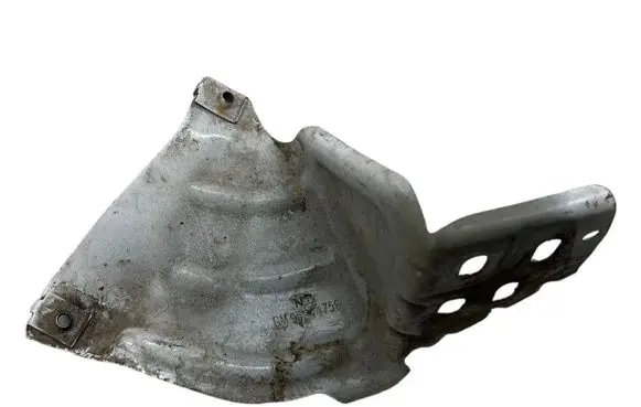 Fender mounting bracket