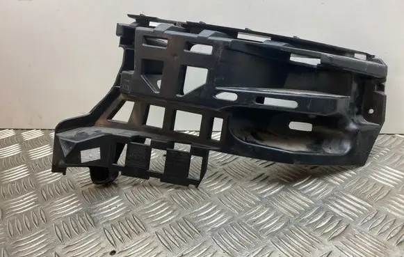 Porsche Macan (95B) Rear bumper mounting bracket 95B807484A 95B807572A