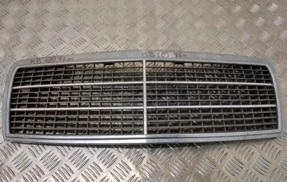 Mercedes-Benz C W202 Front grill