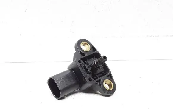 Mercedes-Benz E W211 Air pressure sensor 0261230605
