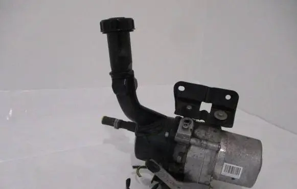 Citroen Berlingo Power steering pump 9803384280