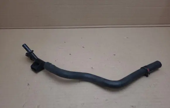 Toyota Prius+ (ZVW40) Engine coolant pipe/hose 