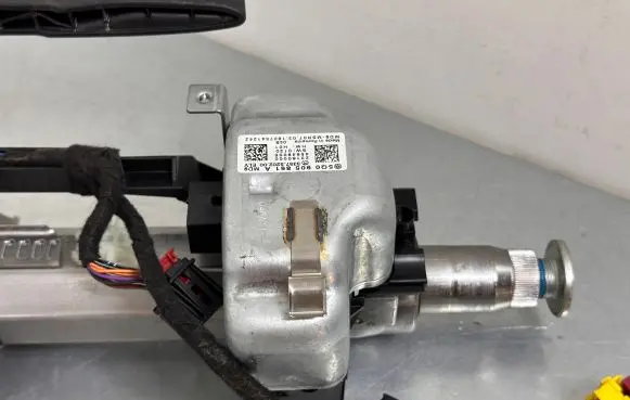 Steering wheel lock