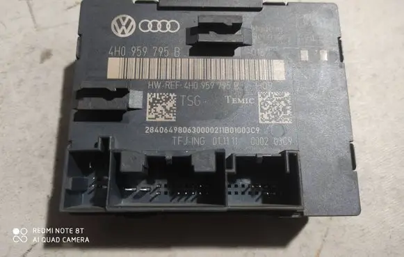 Volkswagen Touareg II Door control unit/module 4H0959795B