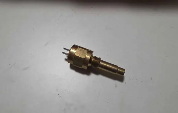 BMW 5 E28 Coolant temperature sensor 62161360870