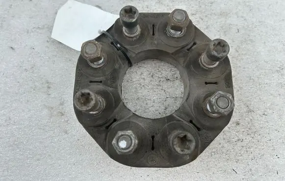 Mercedes-Benz E C207 W207 Rear prop shaft donut coupling/joint 2404110115 SGF GAD01005