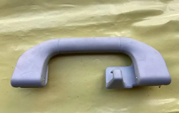 Mercedes-Benz C W204 Rear interior roof grab handle A2048100151