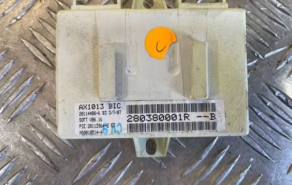 Renault Laguna III GPS navigation control unit/module 280380001R 281139642 NS00105144