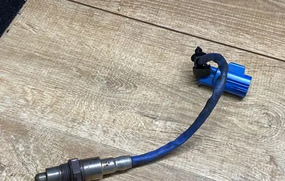 Jaguar F-Type Lambda probe sensor DX239G444FA 0258030034