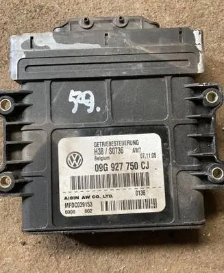 Volkswagen PASSAT B6 Gearbox control unit/module 09G927750CJ H38S0736