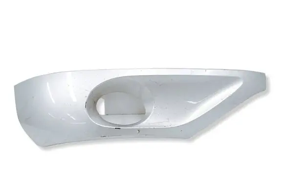 Volkswagen Touareg II Front fog light trim/grill 7P6807490B