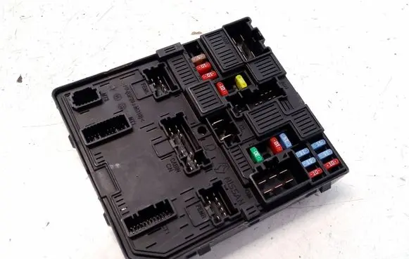 Nissan Qashqai BSM Control unit 284B74BA0A