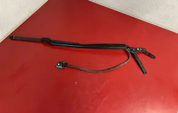 BMW iX Front wiper blade arm 7954654 61617954654