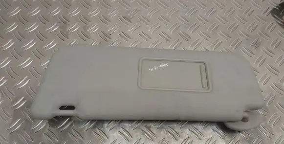 Toyota Verso Sun visor
