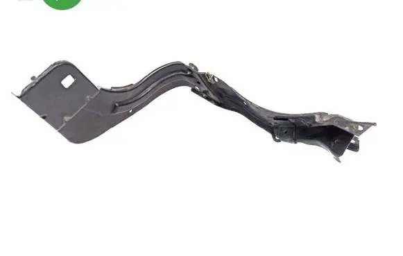 Mercedes-Benz C W203 Side radiator support slam panel 