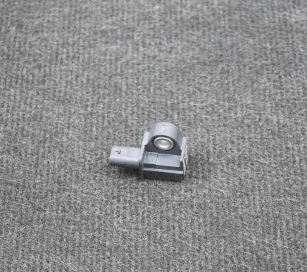 Volkswagen Golf VII Airbag deployment crash/impact sensor 5Q0959651