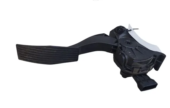 Opel Insignia A Accelerator throttle pedal 13237352