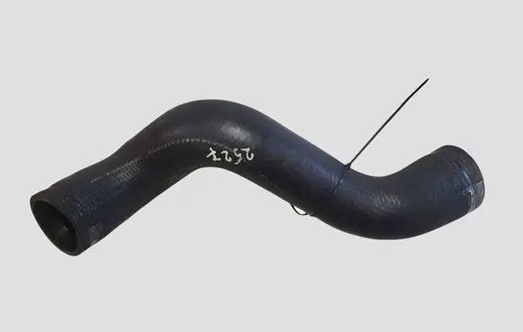 Citroen C5 Intercooler hose/pipe