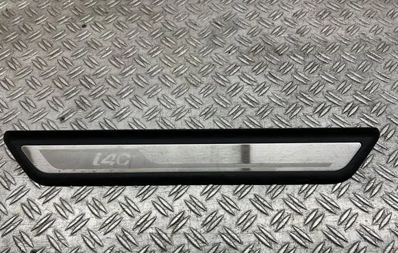 Hyundai i40 Front sill trim cover 858733Z100