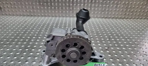 Volkswagen Caddy Oil pump S27698521 03L115105C
