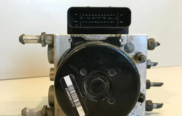 Subaru Outback ABS Pump 06210959883 06261937461