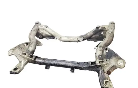 Mercedes-Benz CLS C218 X218 Front subframe