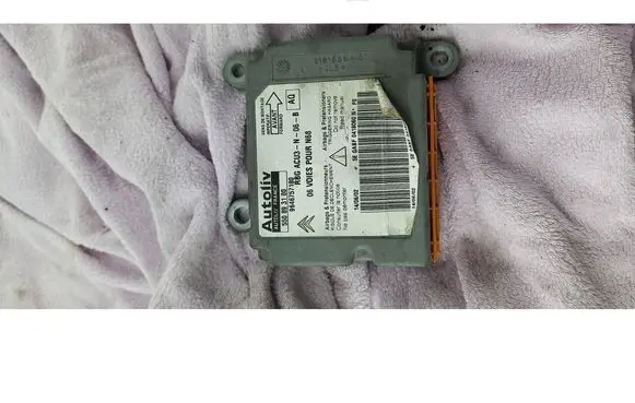Citroen Xsara Picasso Airbag deployment crash/impact sensor 