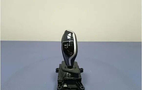 Audi A4 S4 B7 8E 8H Gear shift rod 9458749
