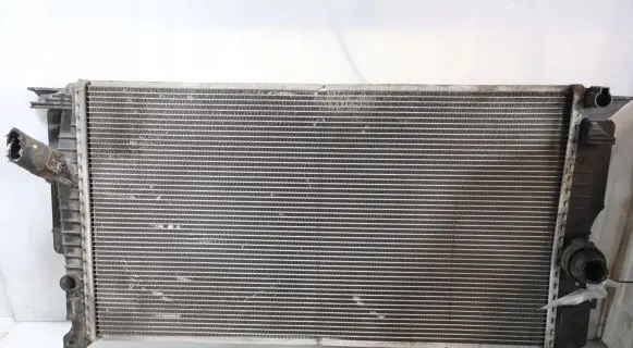 Mazda 3 II Coolant radiator