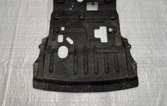 Fiat Panda III Engine splash shield/under tray 