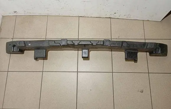 Front bumper foam support bar
