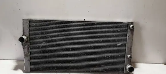 BMW 5 F10 F11 Coolant radiator 8509175 N2238003