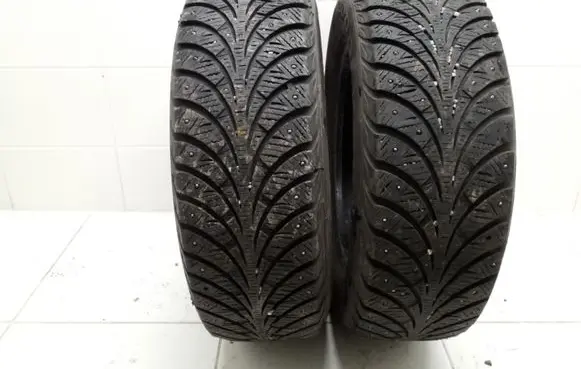 Citroen Jumper R15 winter/snow tires with studs 19565R1591T
