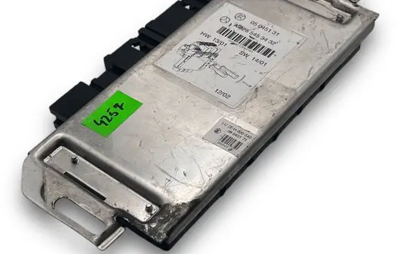 Mercedes-Benz SL AMG R230 Central body control module A4257 A0265453432