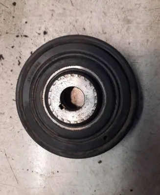 Peugeot Partner Crankshaft pulley 16M11784