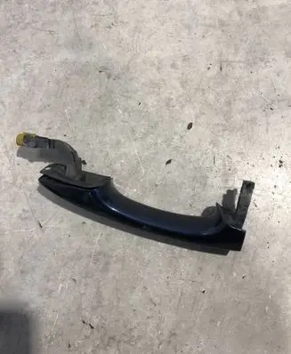 Volkswagen PASSAT B8 Front door exterior handle 510837205G