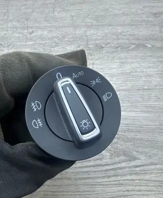 Volkswagen Golf VII Light switch 5G0941431BD