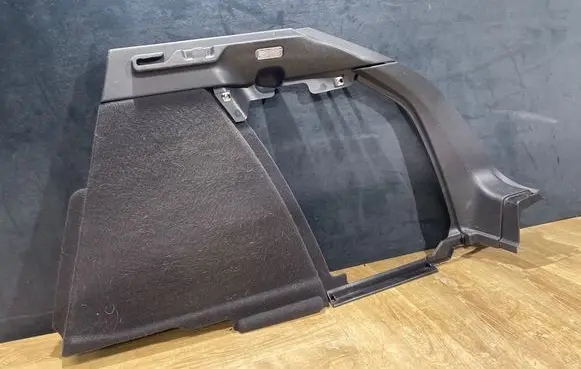Porsche Macan (95B) Trunk/boot side trim panel 95B863879