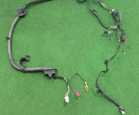 Tesla Model 3 Tailgate/trunk wiring harness P106878900F
