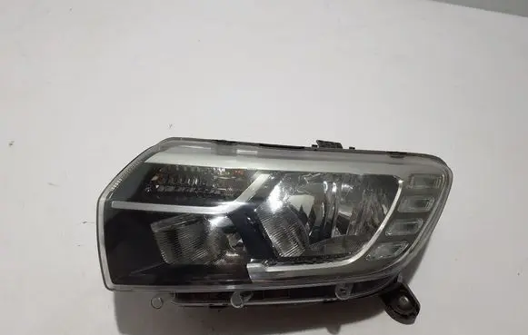 Dacia Logan II Headlight/headlamp 260605665R