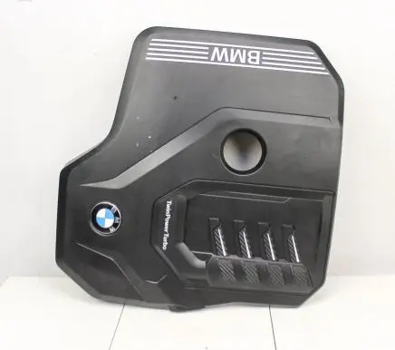 BMW 5 G30 G31 Engine cover (trim) 8676203